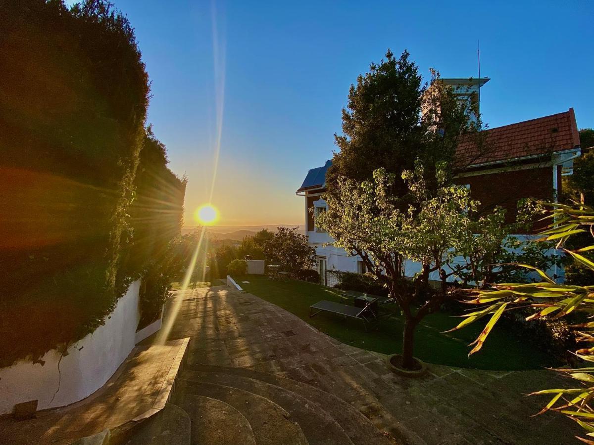 Aya House Hotel La Floresta Pearson ภายนอก รูปภาพ