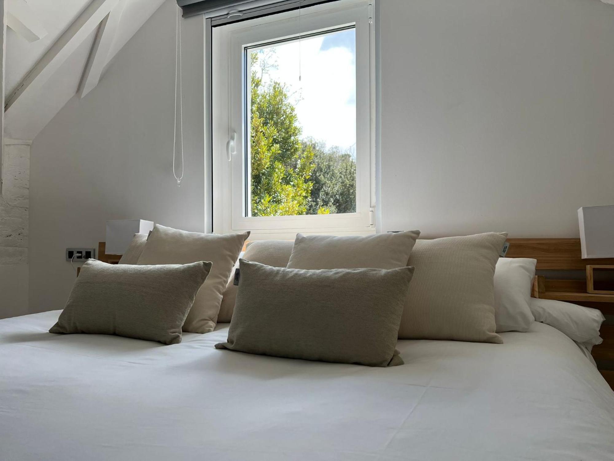 Aya House Hotel La Floresta Pearson ภายนอก รูปภาพ