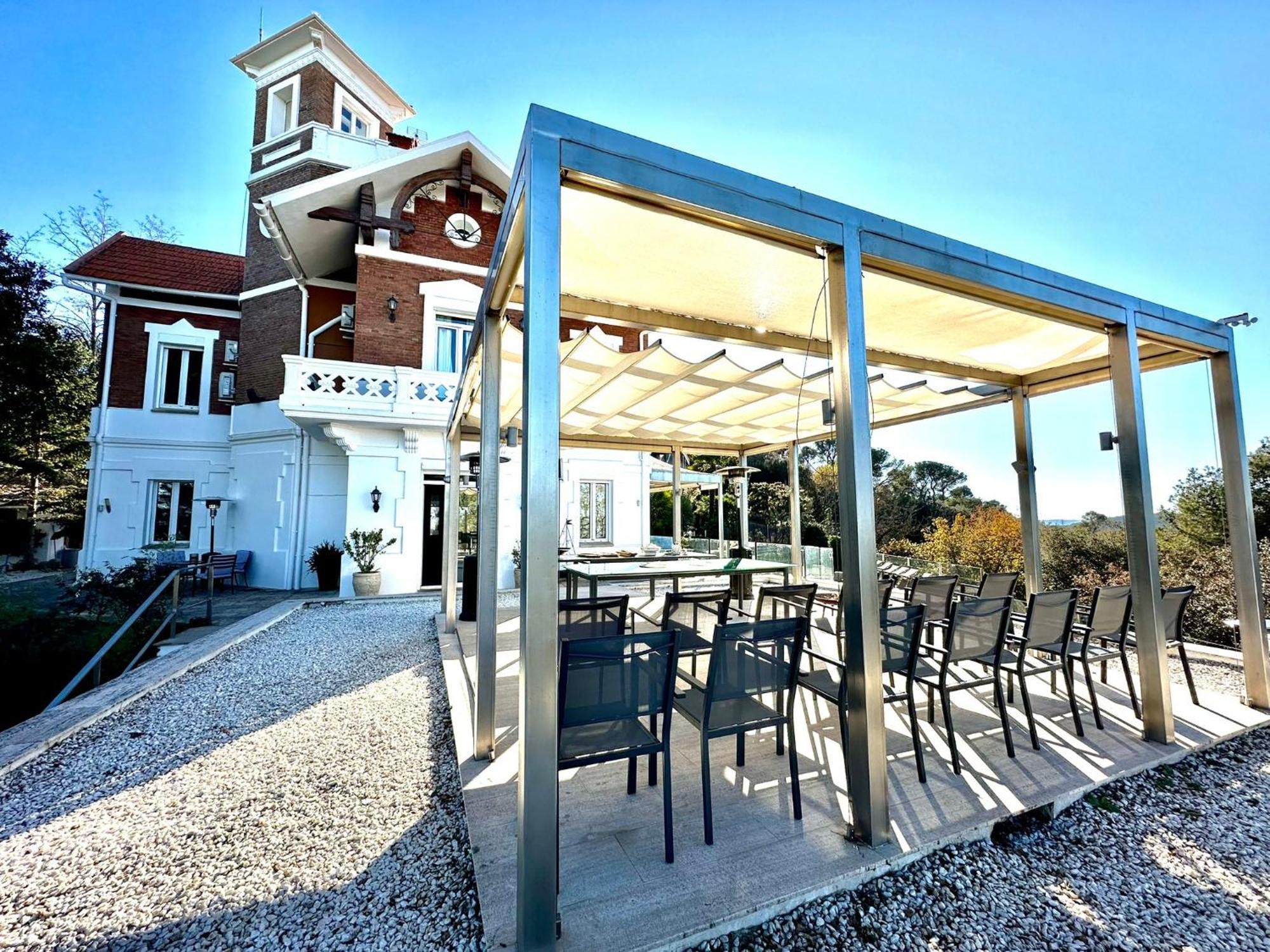 Aya House Hotel La Floresta Pearson ภายนอก รูปภาพ