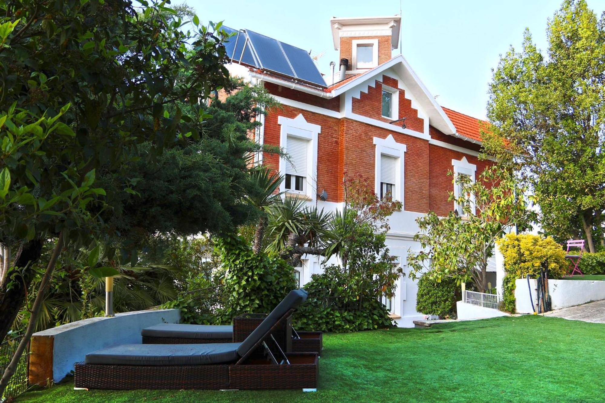 Aya House Hotel La Floresta Pearson ภายนอก รูปภาพ
