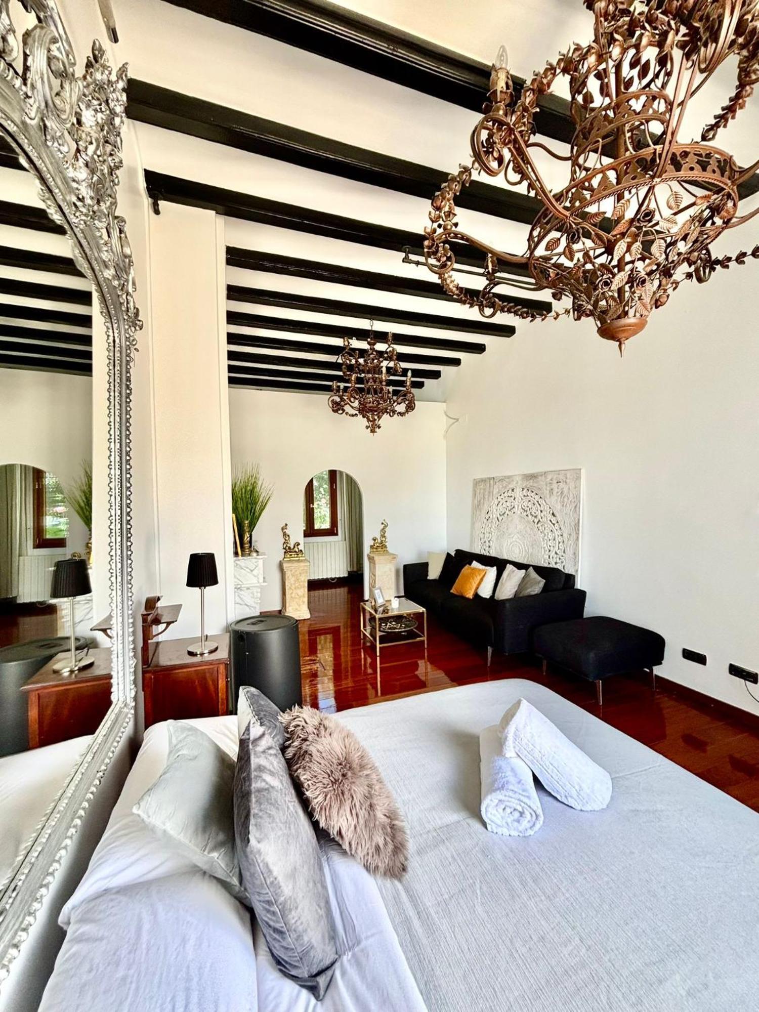 Aya House Hotel La Floresta Pearson ภายนอก รูปภาพ