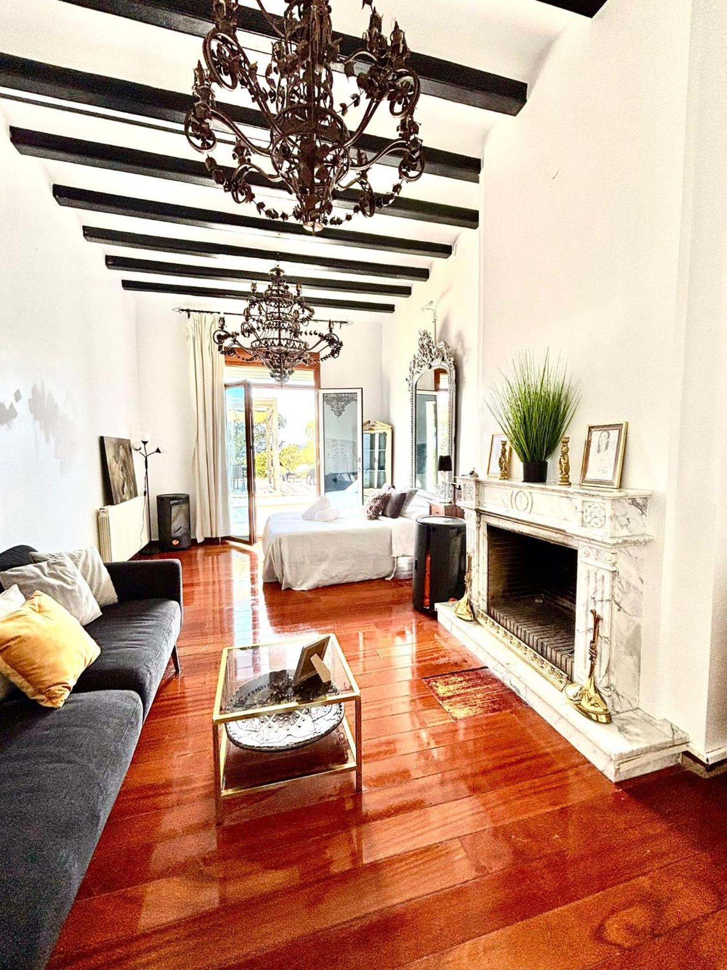 Aya House Hotel La Floresta Pearson ภายนอก รูปภาพ